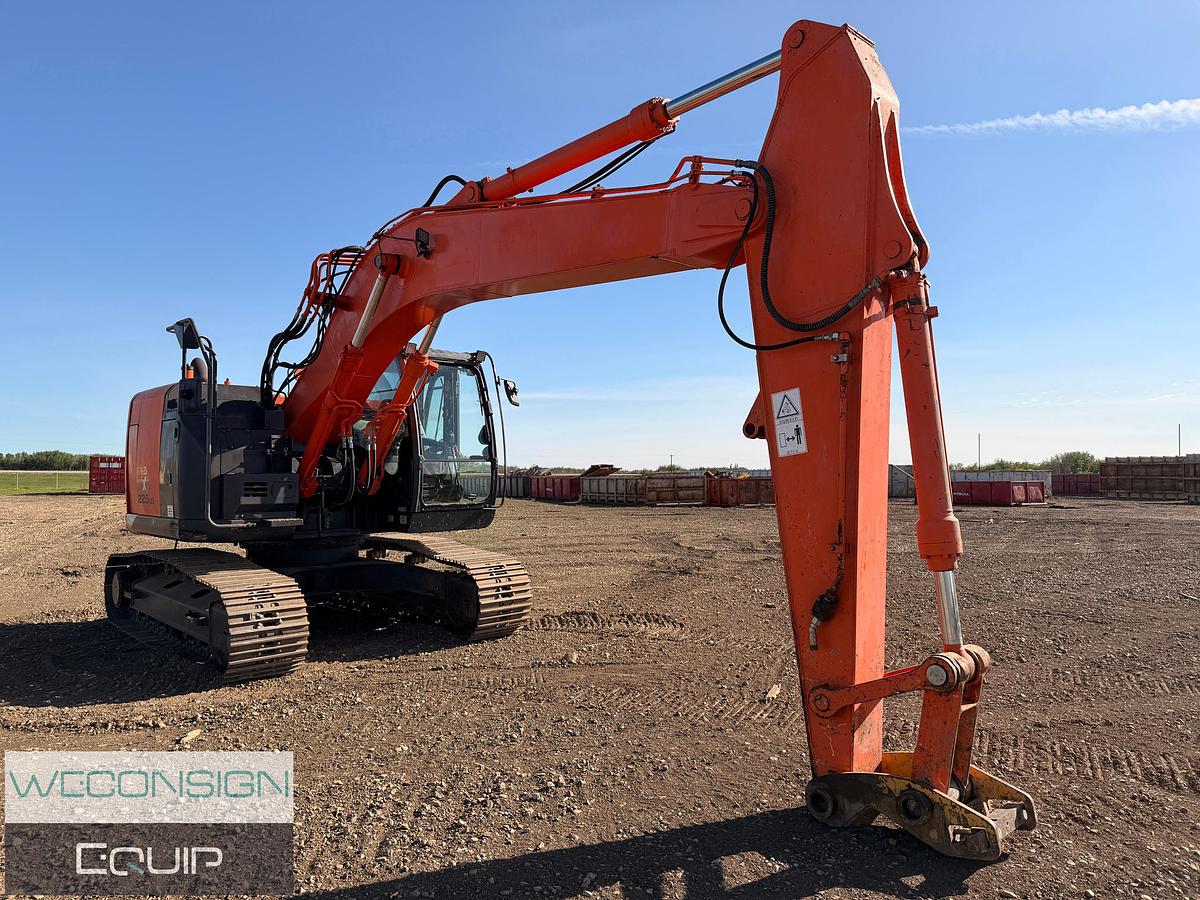 Used 2015 Hitachi 225US Excavator