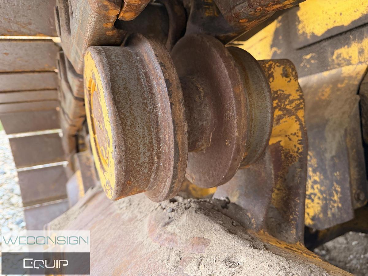 Used 2014 Komatsu D65i Dozer