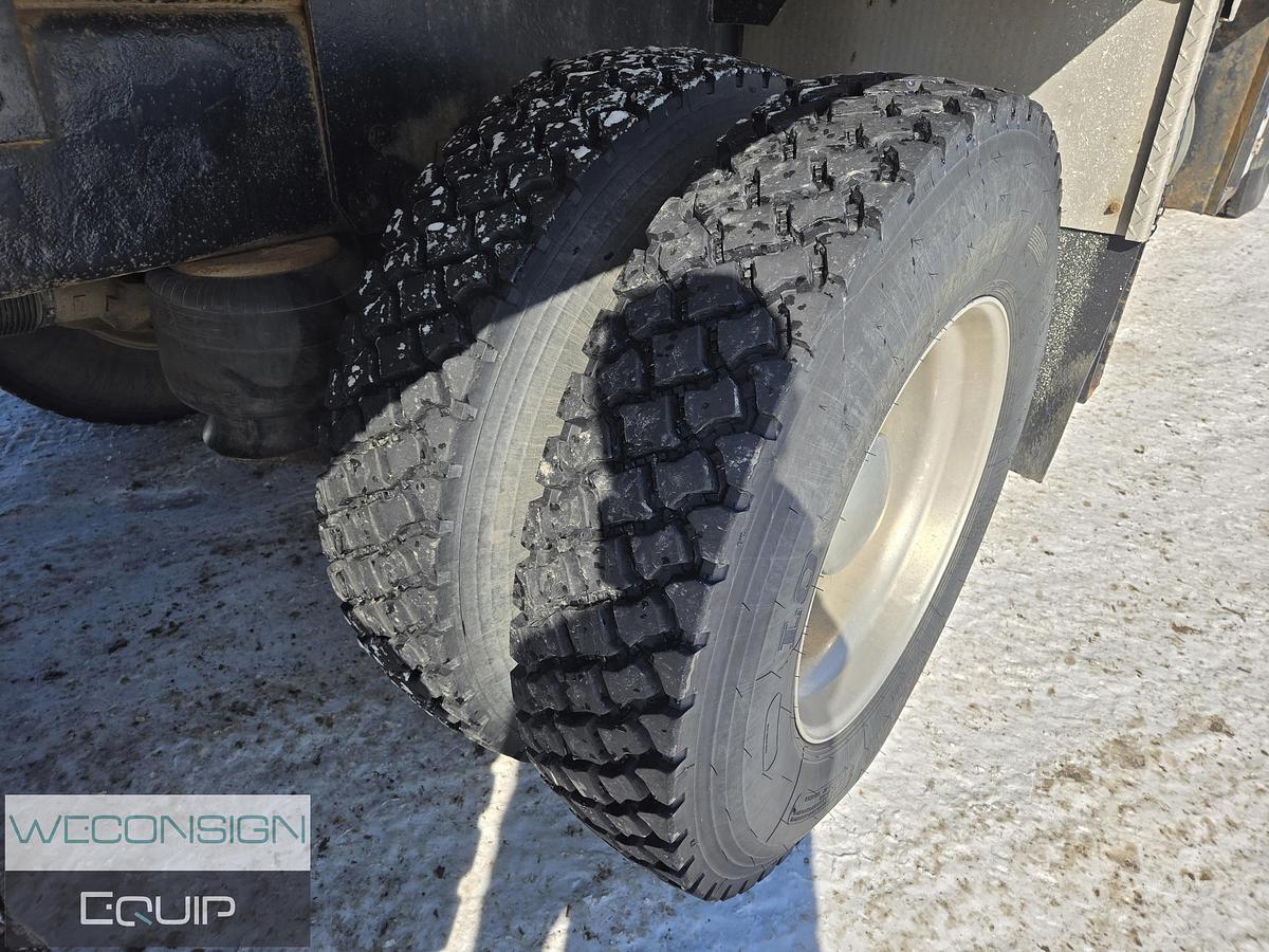 Used 2014 Peterbilt 367 Tan Tri 30 Ton Knuckle Boom Truck