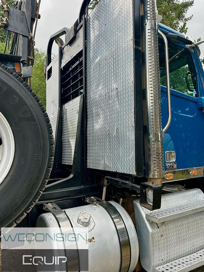 Used 2019 Freightliner Tri Drive Log Truck w/ 2019 Doepker Quad Axle Log Trailer