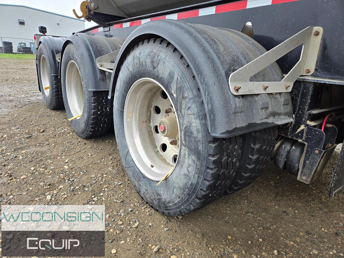 Used 2024 Cross Country Side Dump