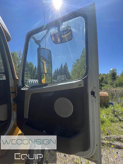 Used 2013 Volvo VNL HWY Truck Tractor