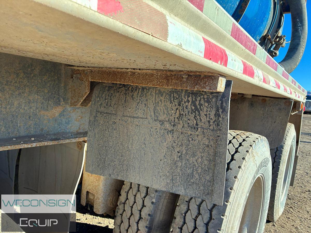 Used 2007 Peterbilt 378 Semi Vacuum Truck and Trailer