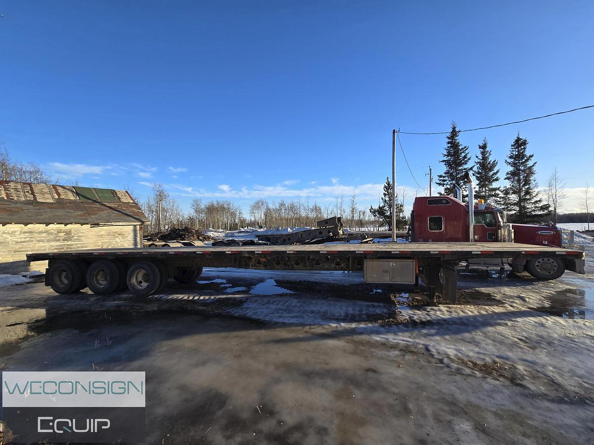 Used 2006 Manac 53' Flat Deck Sliding Axle