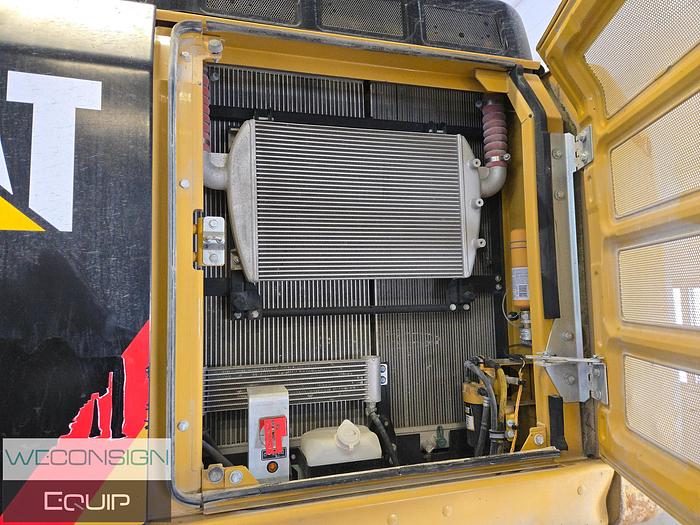 Used 2017 CAT 330FL Excavator