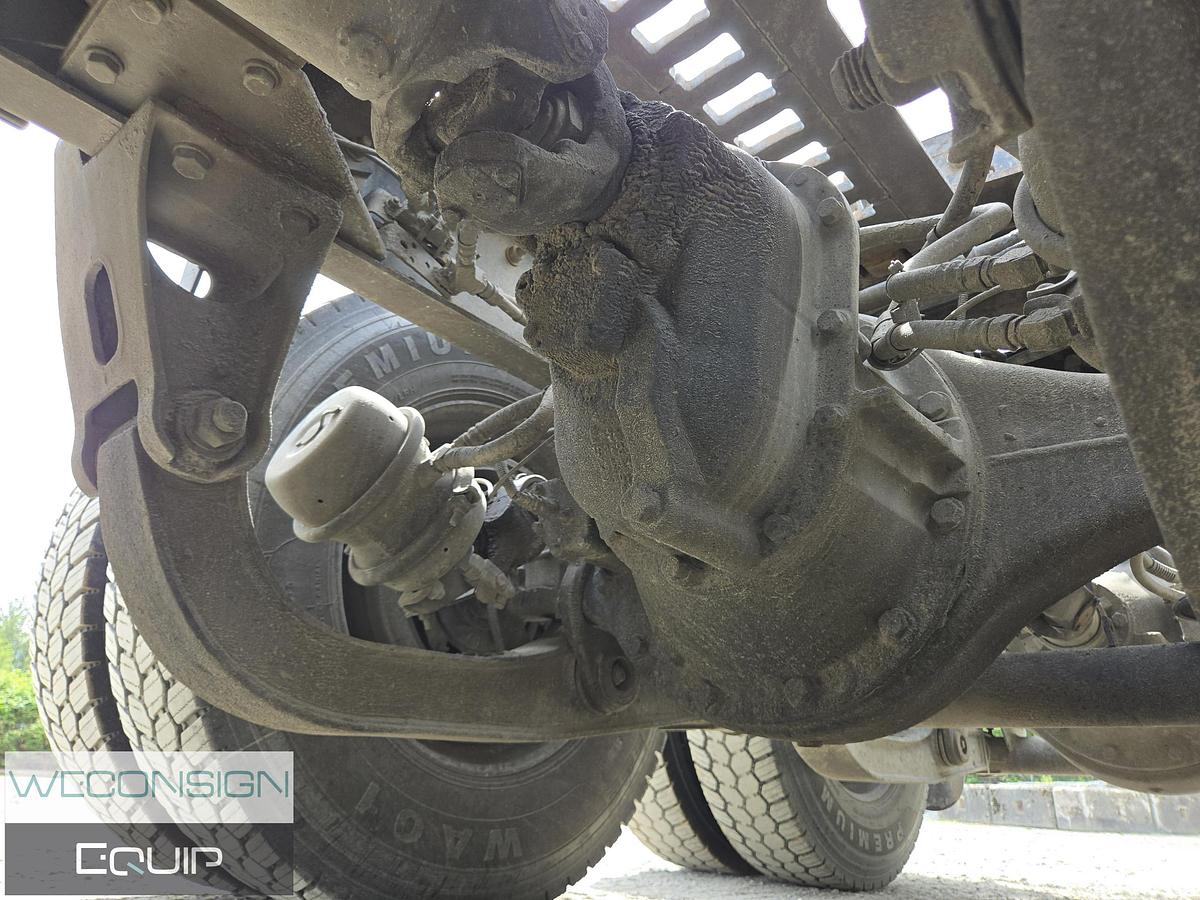 Used 2001 Kenworth T800 TA Lowbed Truck