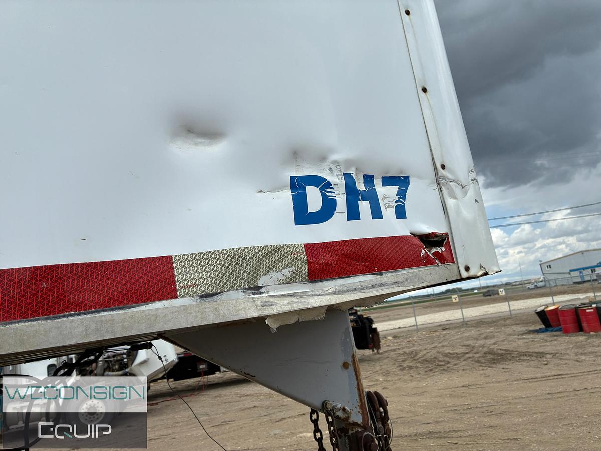 Used 2007 Wells Cargo Enclosed Doghouse Trailer