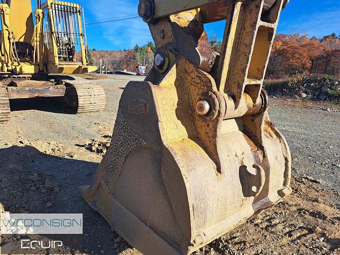 Used 1985 CAT 235