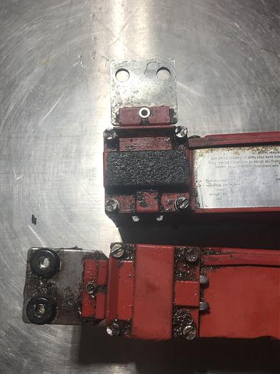 Used Schmersal Elan 24 VDC Interlock Switch  (MP)