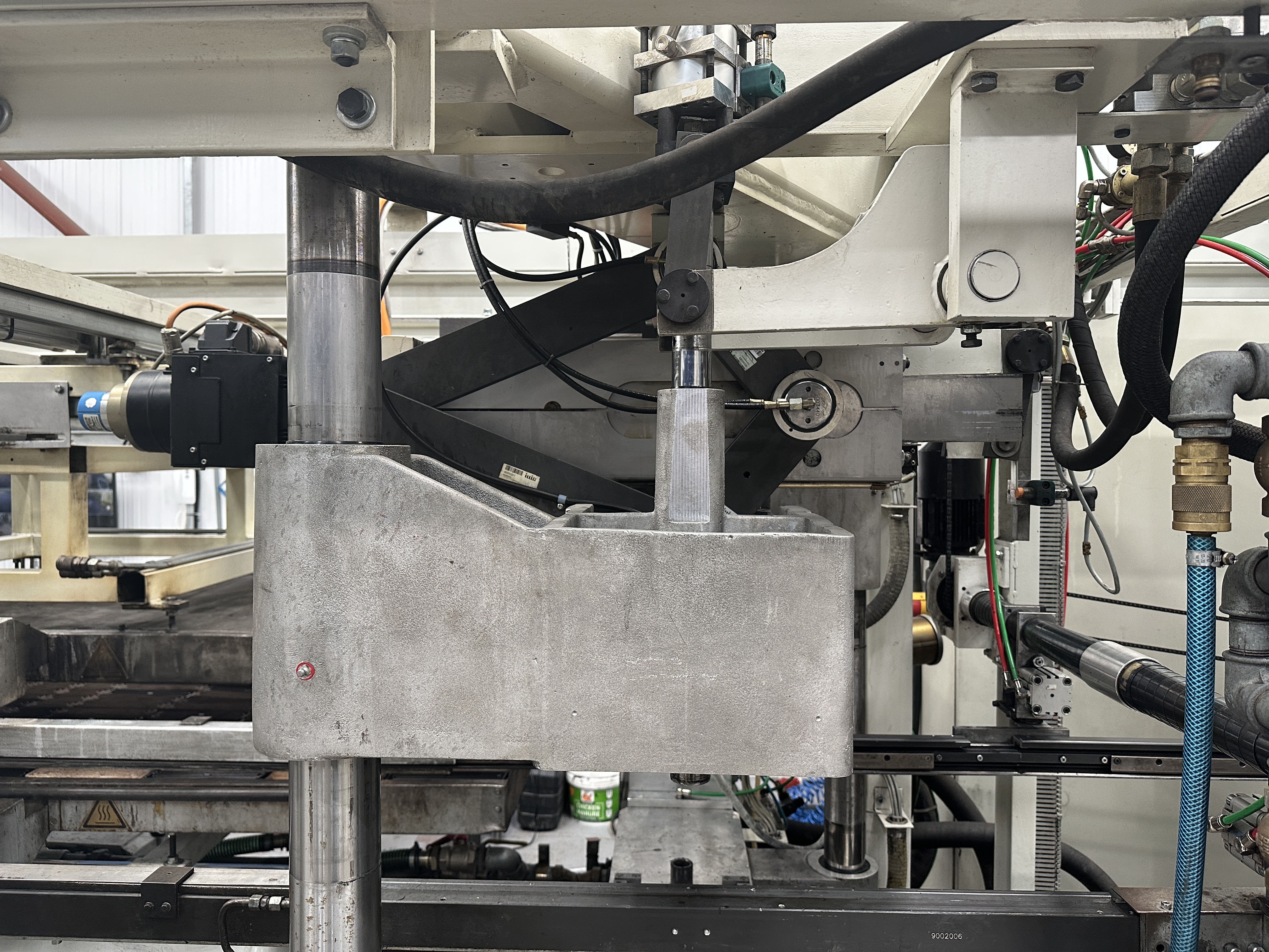 Used 2000 Illig RDKP 72g