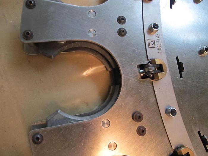 Gebraucht Werkzeugmagazin 18 fach  HSK 100 /63  Hueller Hille