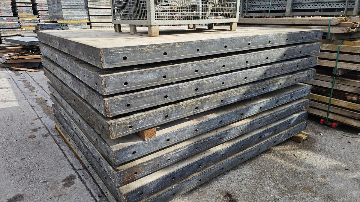 Used HÜNNEBECK Rasto wall formwork