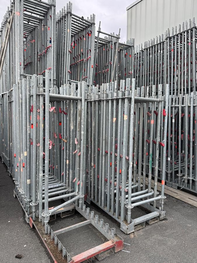 Used HÜNNEBECK Layher O-Star scaffolding