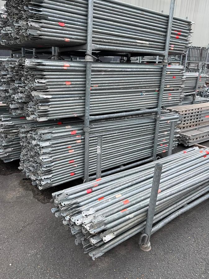 Used HÜNNEBECK Layher O-Star scaffolding