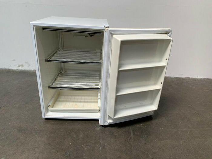 Used Thermo Revco EXF418A15 -20°C Explosion Proof Under Counter Fridge 115V 5 CUFT