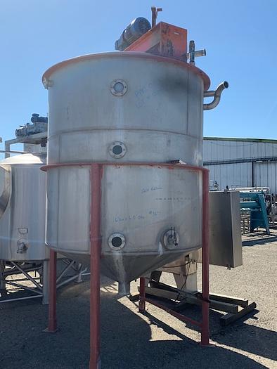 Used Fran Rica 1200 Gallon Vertical Agitated Stainless Steel Tank