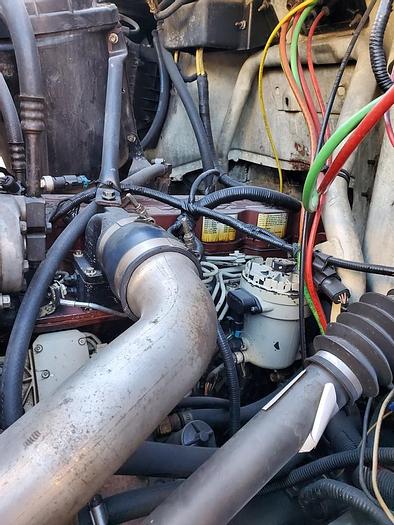 Used 2001 Ford F750 Terex BT3400 Crane Truck - M74771