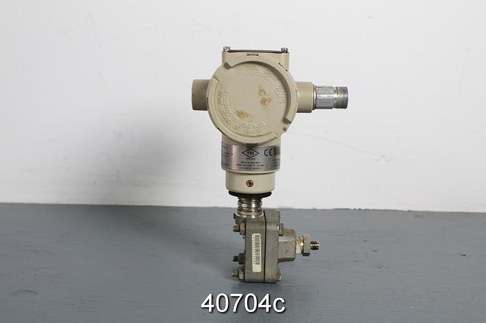 Used Honeywell Series 900 Pressure Transmitter, Model STG170-F1G-0000-MB.SM.F1D3-645G #40704
