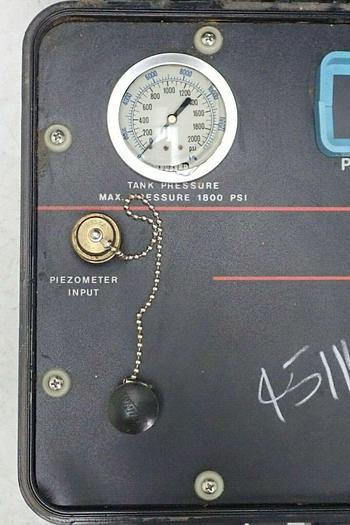 Used RST Instruments PETUR Model C-104 Piezometer Pressure Pneumatic Readout