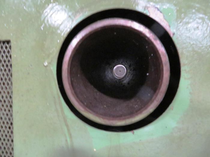 Used Nardini SZ25120T 25" x 120" Gap Bed Engine Lathe