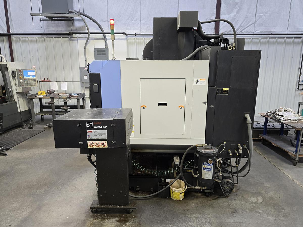 Used 2012 Doosan DNM500 CNC Vertical Machining Center