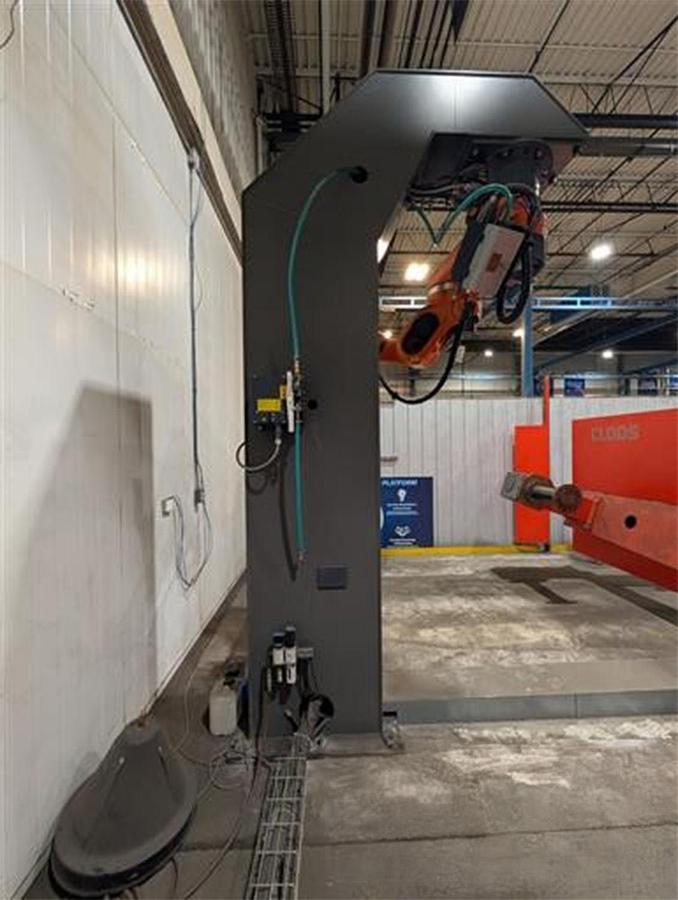 Used 2021 Cloos CS-30 10-Axis CNC Robotic Welding Cell