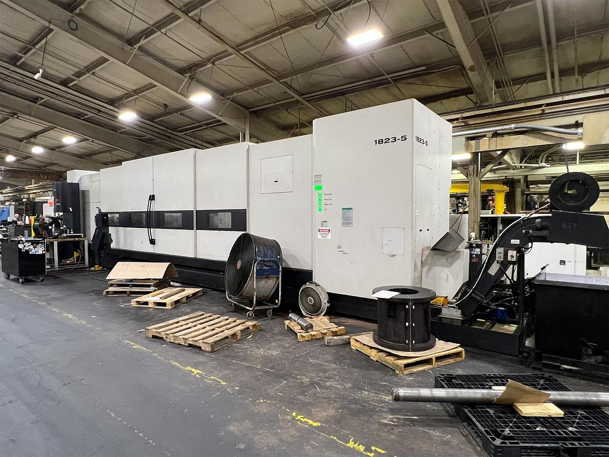 Used 2004 Mazak Integrex E-650HS Long Bed 5-Axis CNC Turning Center with Y-Axis Milling