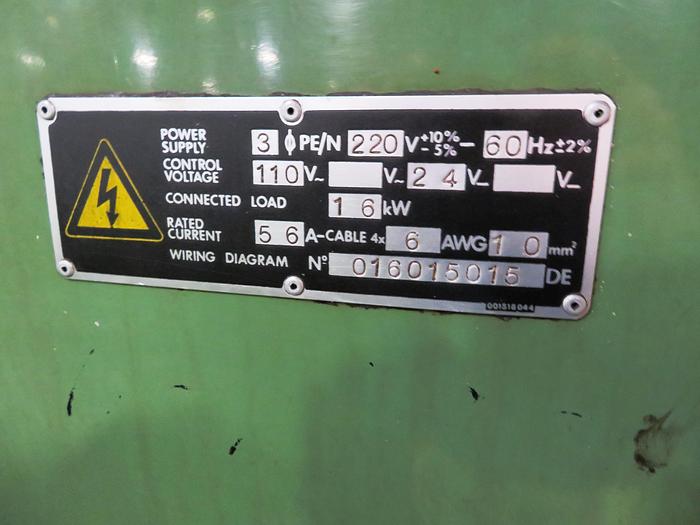 Used Nardini IN25200T 25" x 200" Engine Lathe