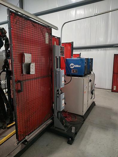 Used Yaskawa Motoman ArcWorld MRM2-750-M3XSL Dual Robotic Welding Cell