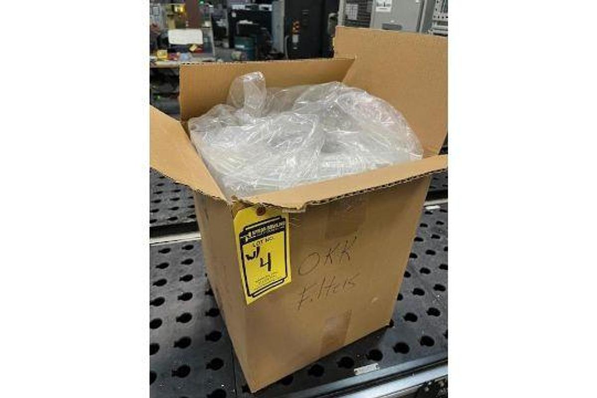 Used 2016 OKK HMC400 4-Axis CNC Horizontal Machining Center with Integrated FANUC 6-Axis Robotic Loading Cell