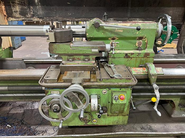 Used Weipert 34" x 325" Large Capacity Engine Lathe