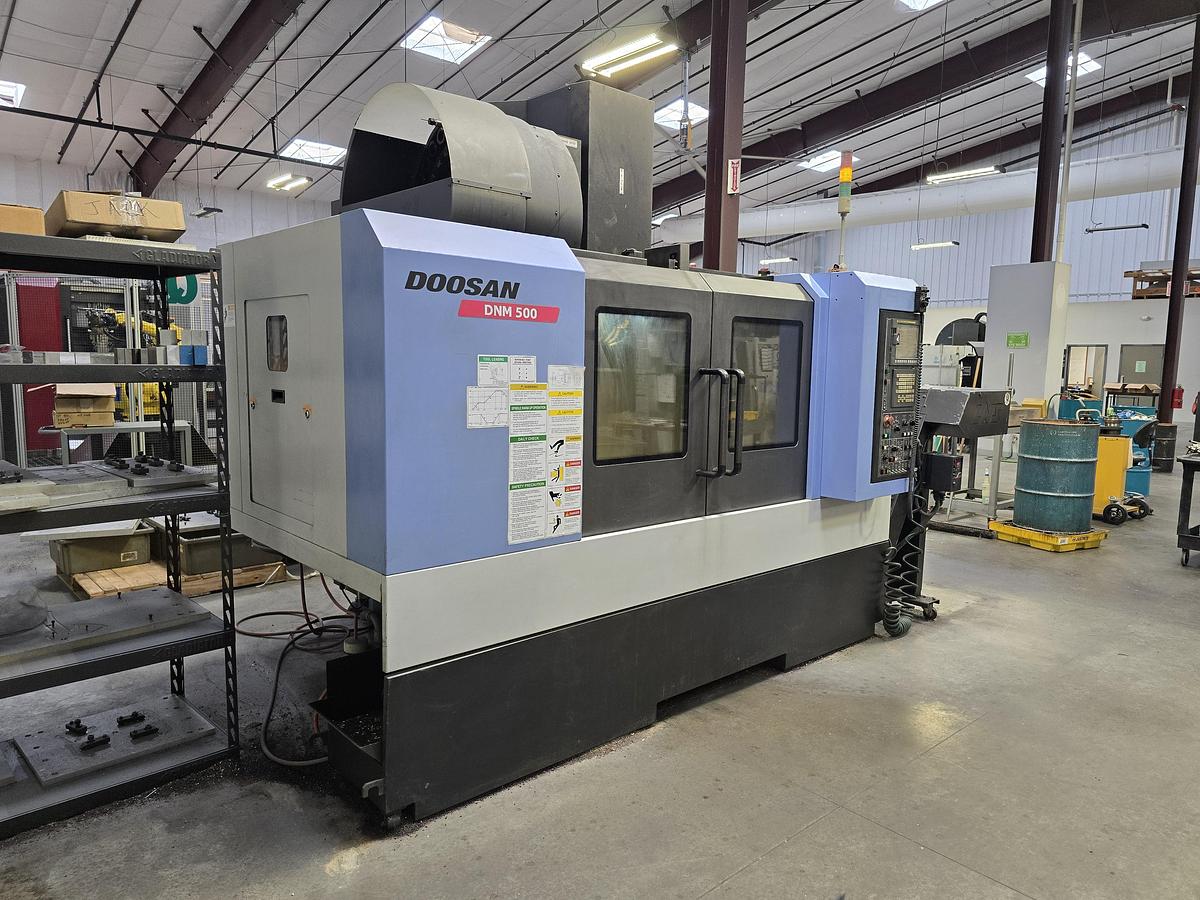 Used 2012 Doosan DNM500 CNC Vertical Machining Center