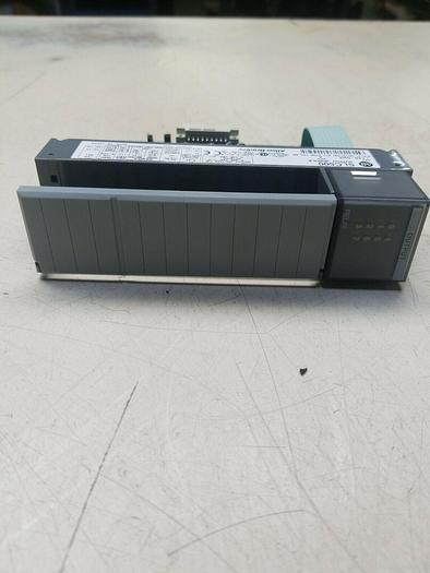 Used A-B SLC 500 1746-OW8 Ser A