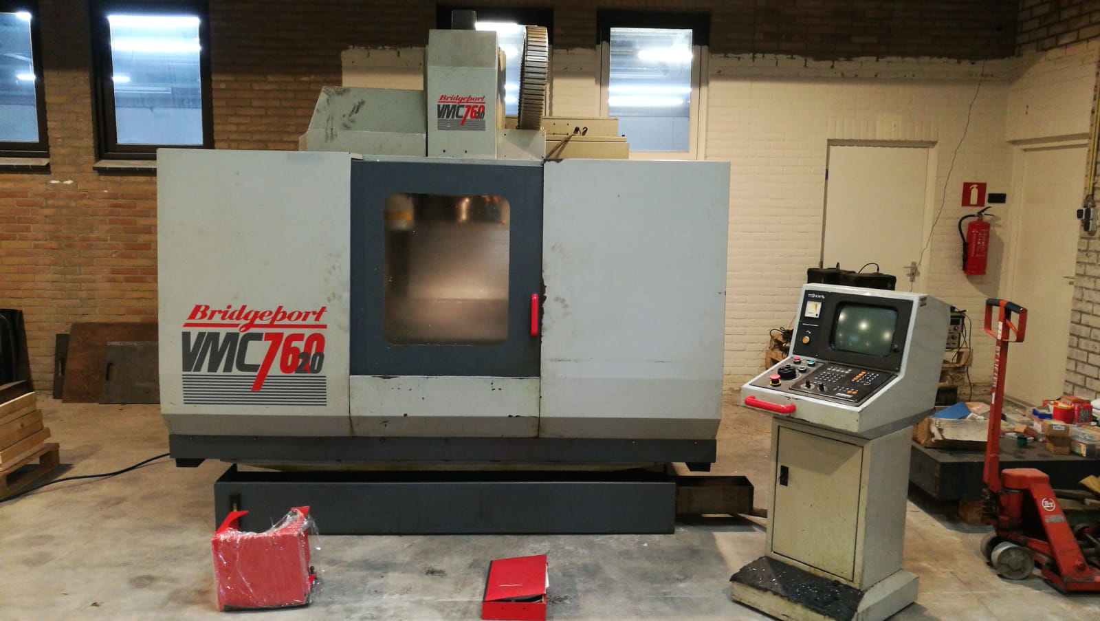 Gebruikt BRIDGEPORT VMC 760 20 - 1994