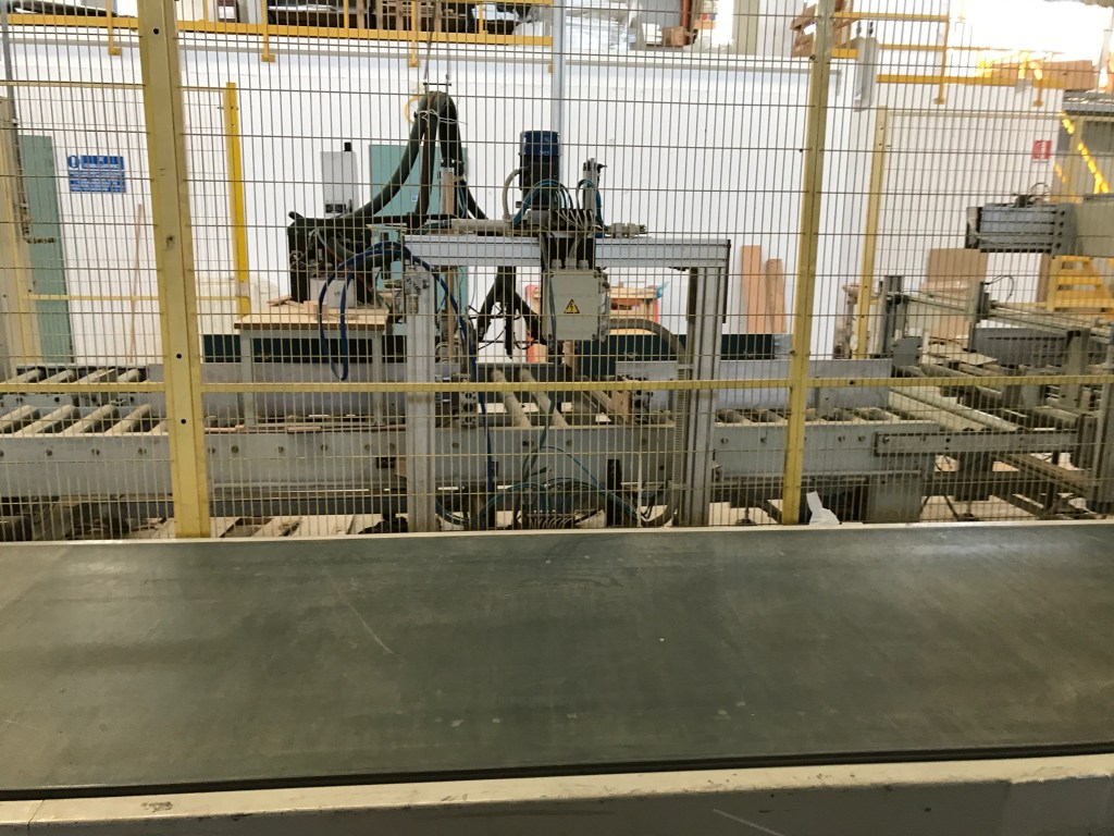 Usato 2002 Linea di imballaggio per lettini o prodotti similari