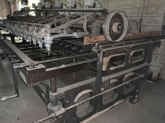 Used MINNESOTA 24-SPINDLE CARVING MACHINE