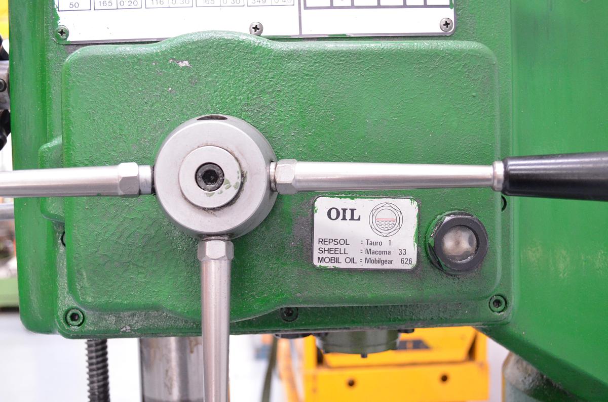 Usado Taladro columna Ibarmia A-50 222-A