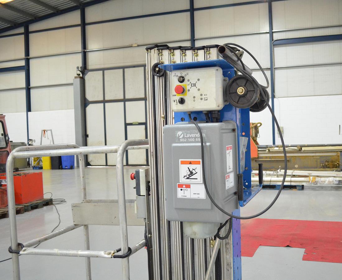 Usado Plataforma trabajo elevadora Genie AWP-30S