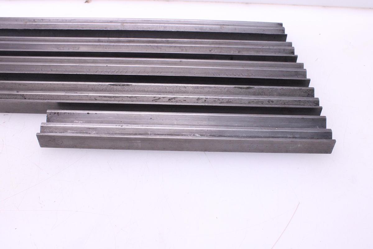 Usado Juego Matrices Promecam 88º V16/25 H=26 - 3755 mm