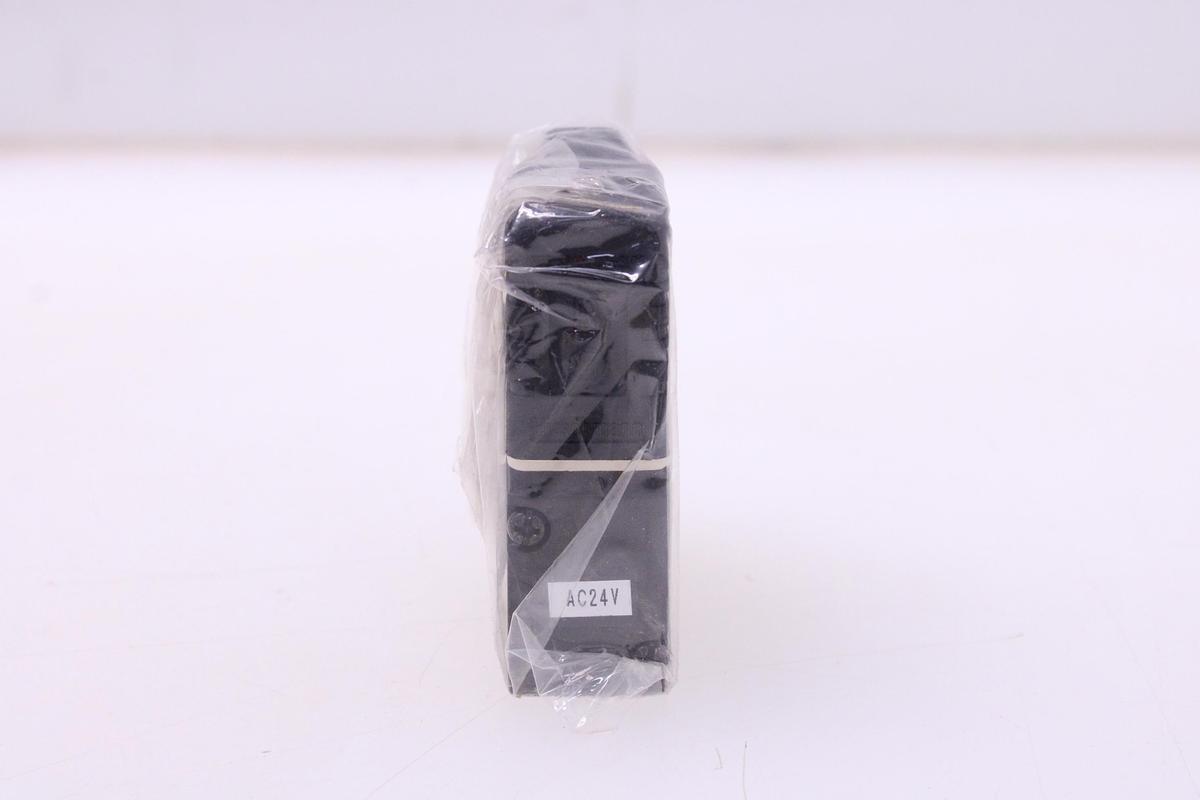 Usado Electroválvula CKD 3PA210-06G-B-AC24V