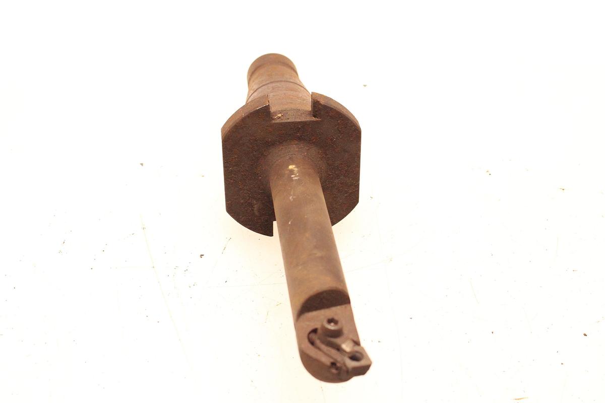 Usado Lote Portafresas y Mandrinos Cono ISO 50 -