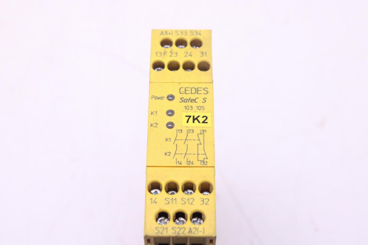 Usado Relé de Seguridad CEDES AG SafeC S
