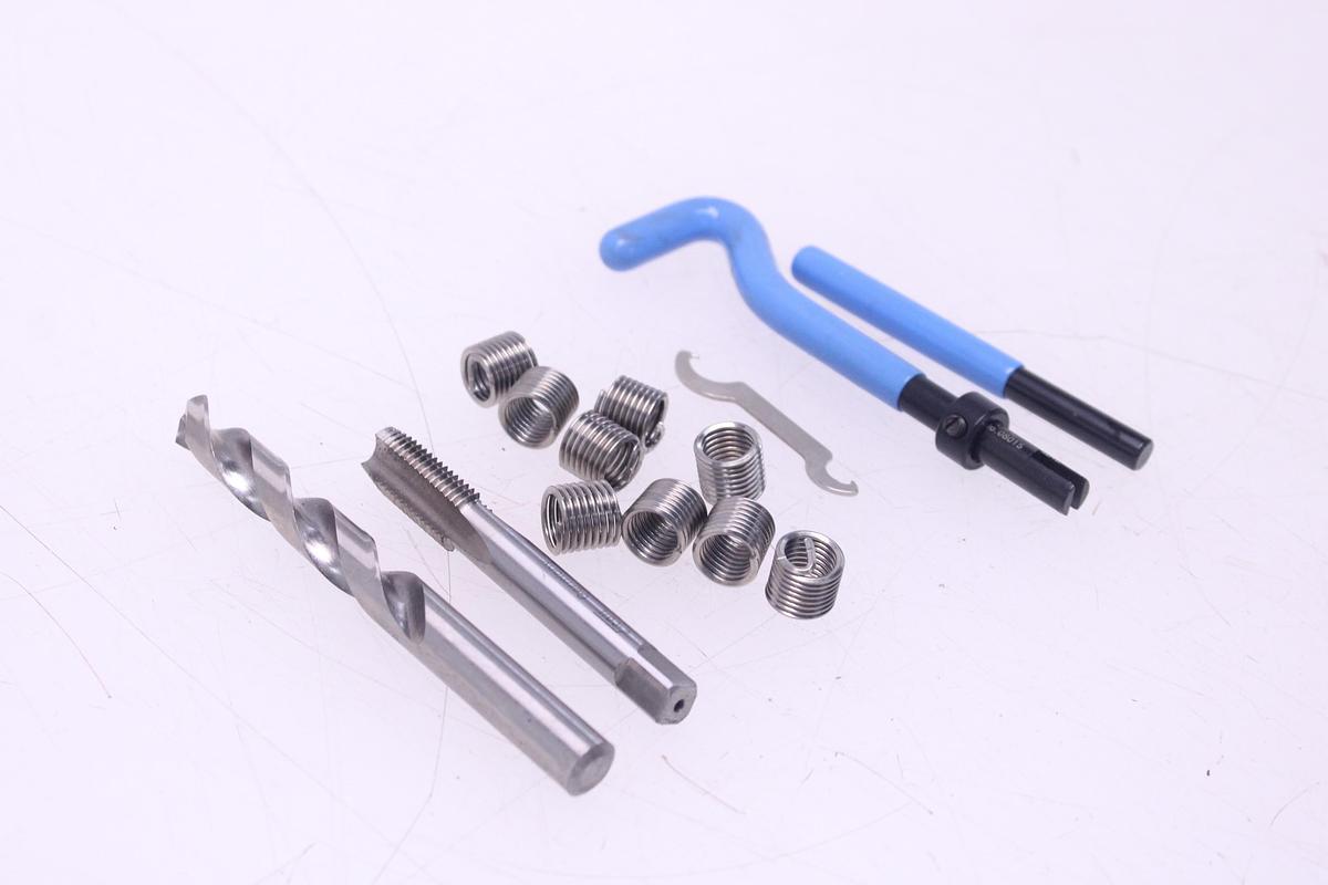 Usado Kit Reparador de Roscado V. COIL M-12X1,75