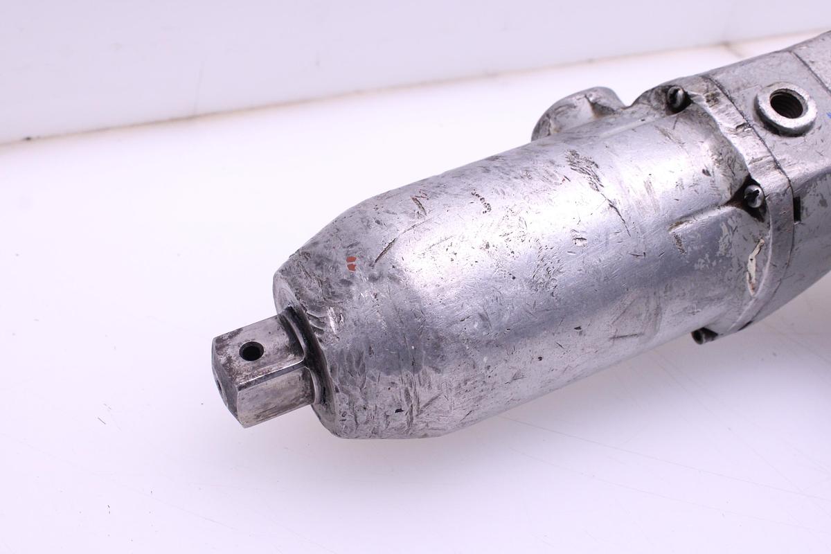 Usado Llave de Impacto Bosch GDS 30 - I