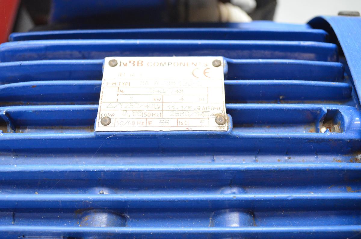 Usado Entalladora tubos SPADI TN220