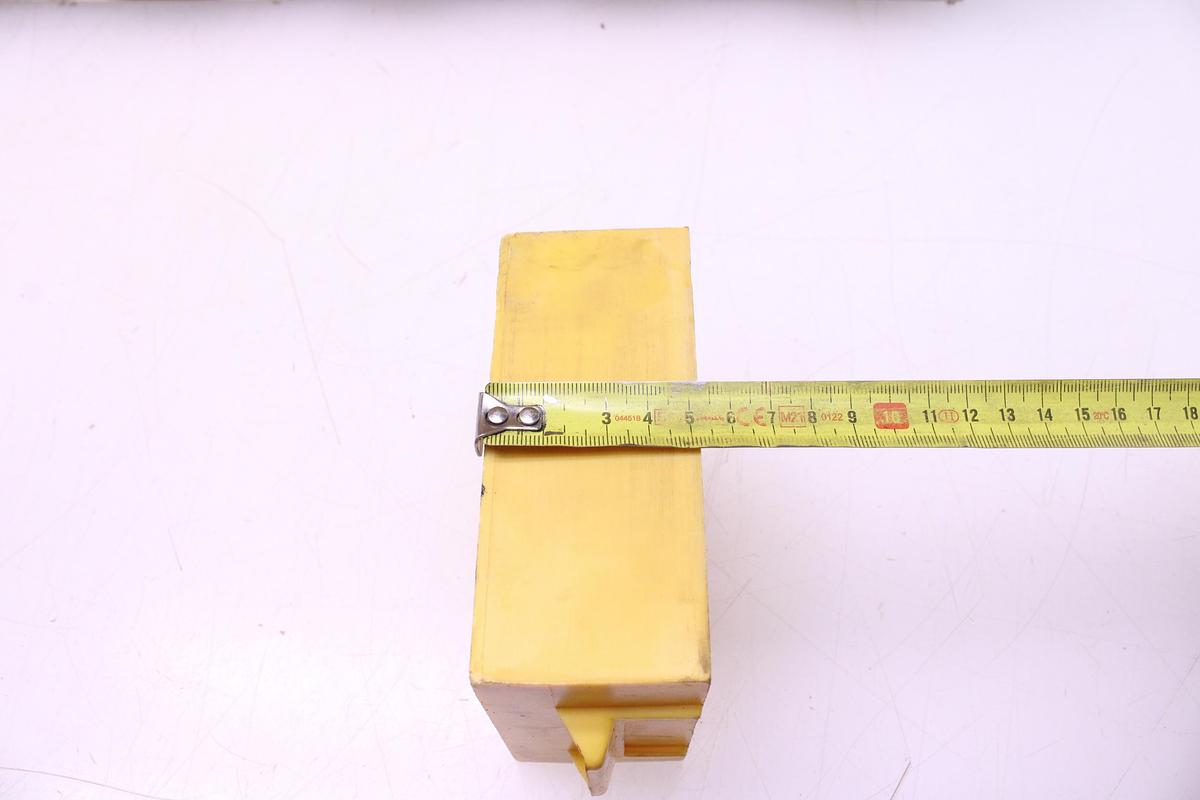 Usado Cajonera Almacenamiento 560x435x130 mm