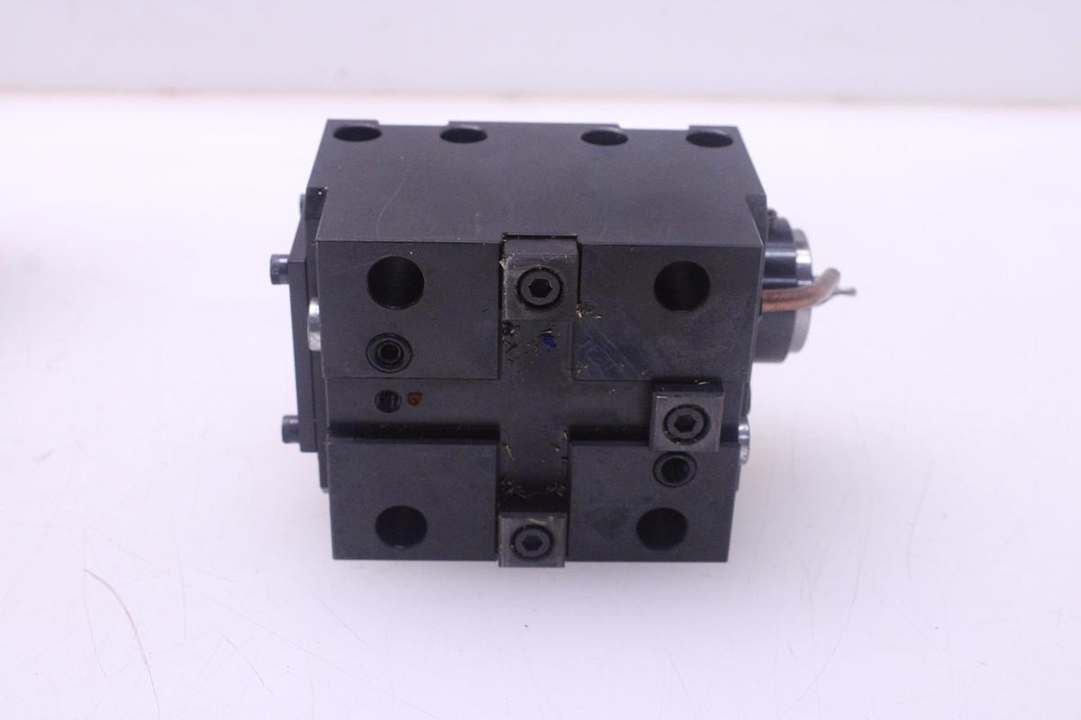 Usado Portaherramientas Combinado BMT 65 Haas/Doosan