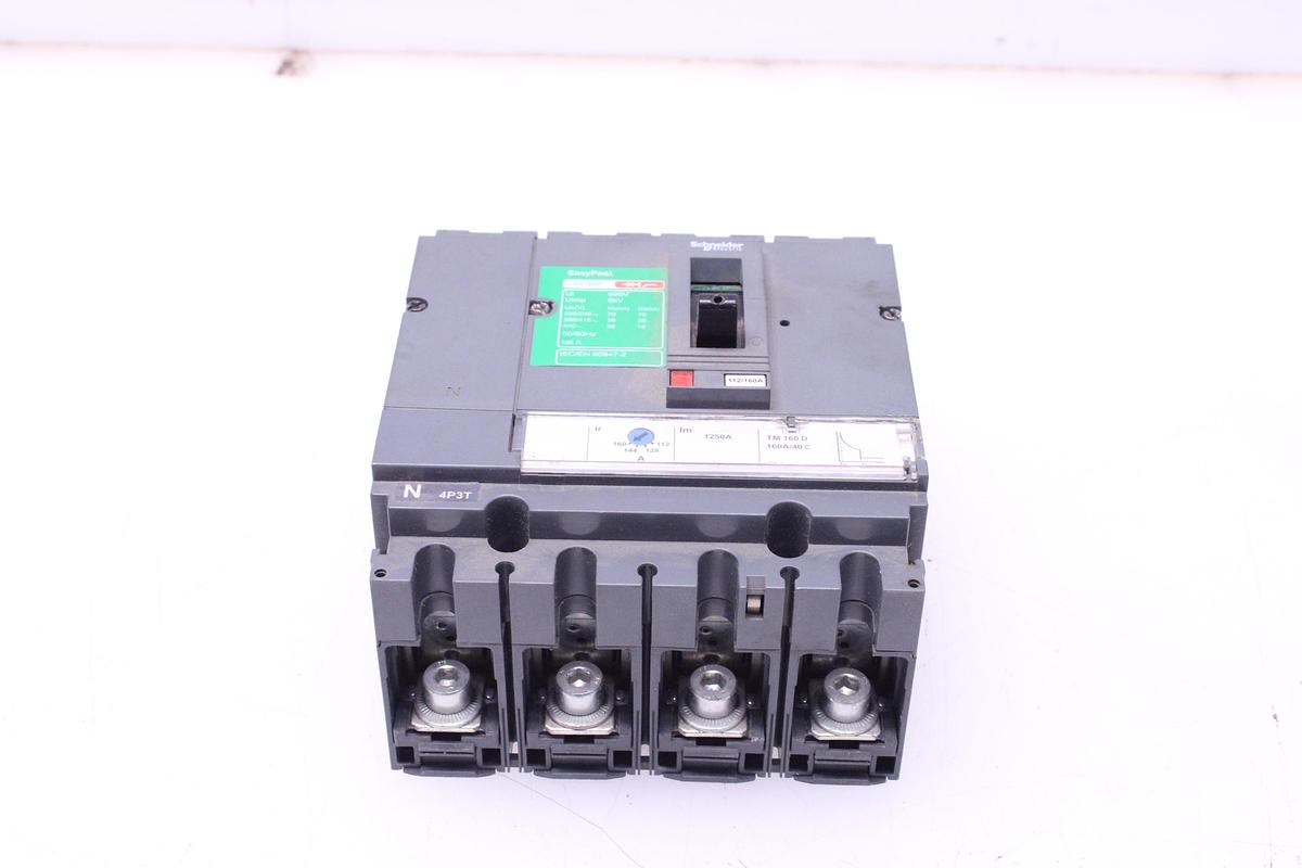 Usado Disyuntor Schneider Electric EasyPact CVS160F