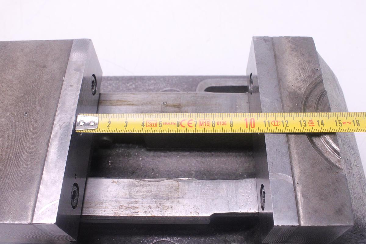 Usado Mordaza Hidráulica 125 mm