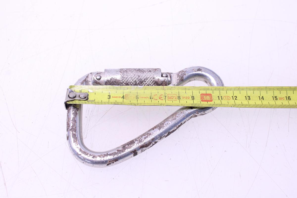 Usado Lote Mosquetones Cierre Roscado II - 23 Unidades